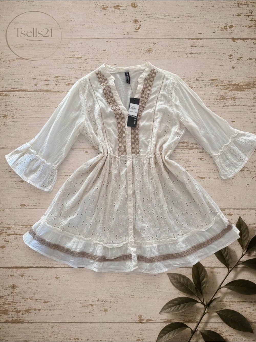 NWT Me 2 Magic Boho Cream Eyelet Mini Dress - Size L